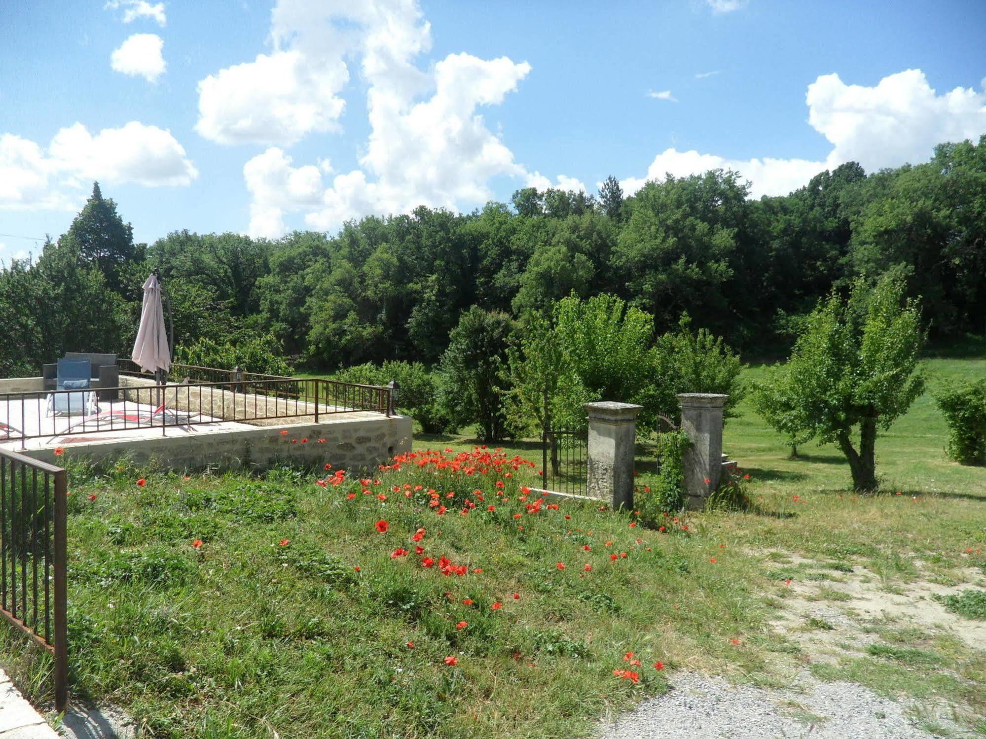 Les Anes De Forcalquier Hotel Luaran gambar